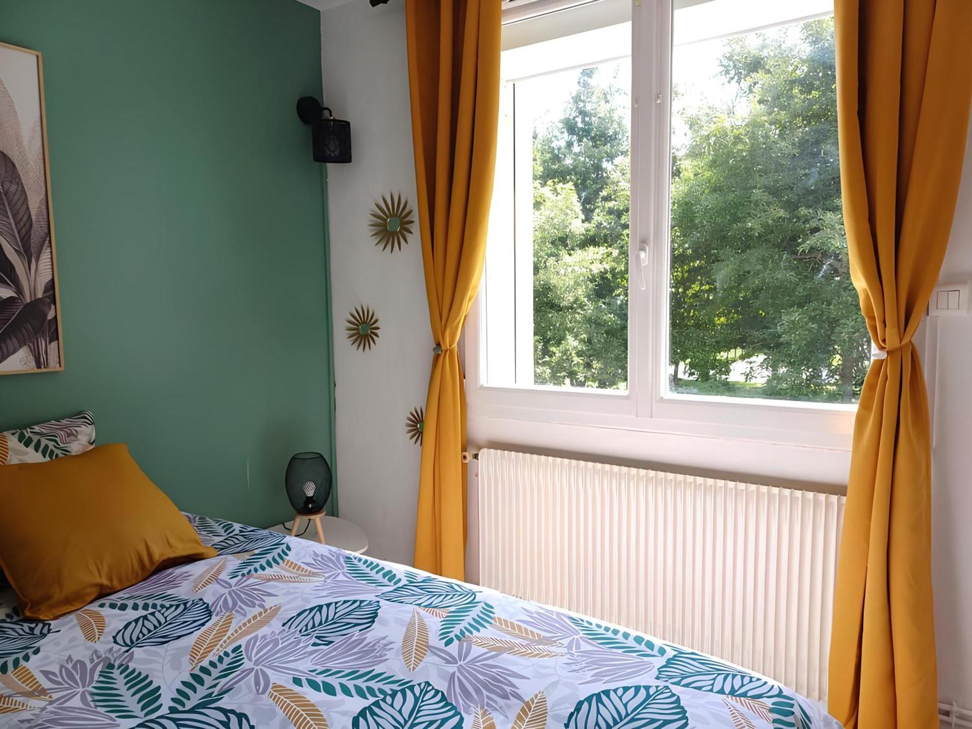 Proche Chu - 4 Couchages - Parking Gratuit - Local Velo Daire Amiens Dış mekan fotoğraf